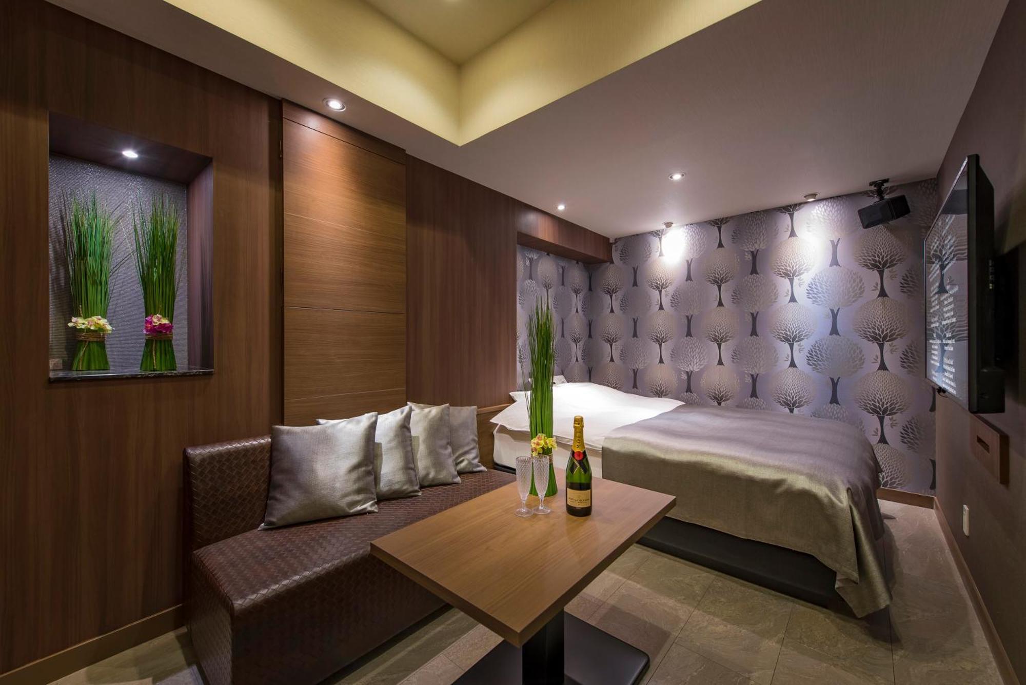 Hotel Eldia Modern Sendai -Adult Only Экстерьер фото